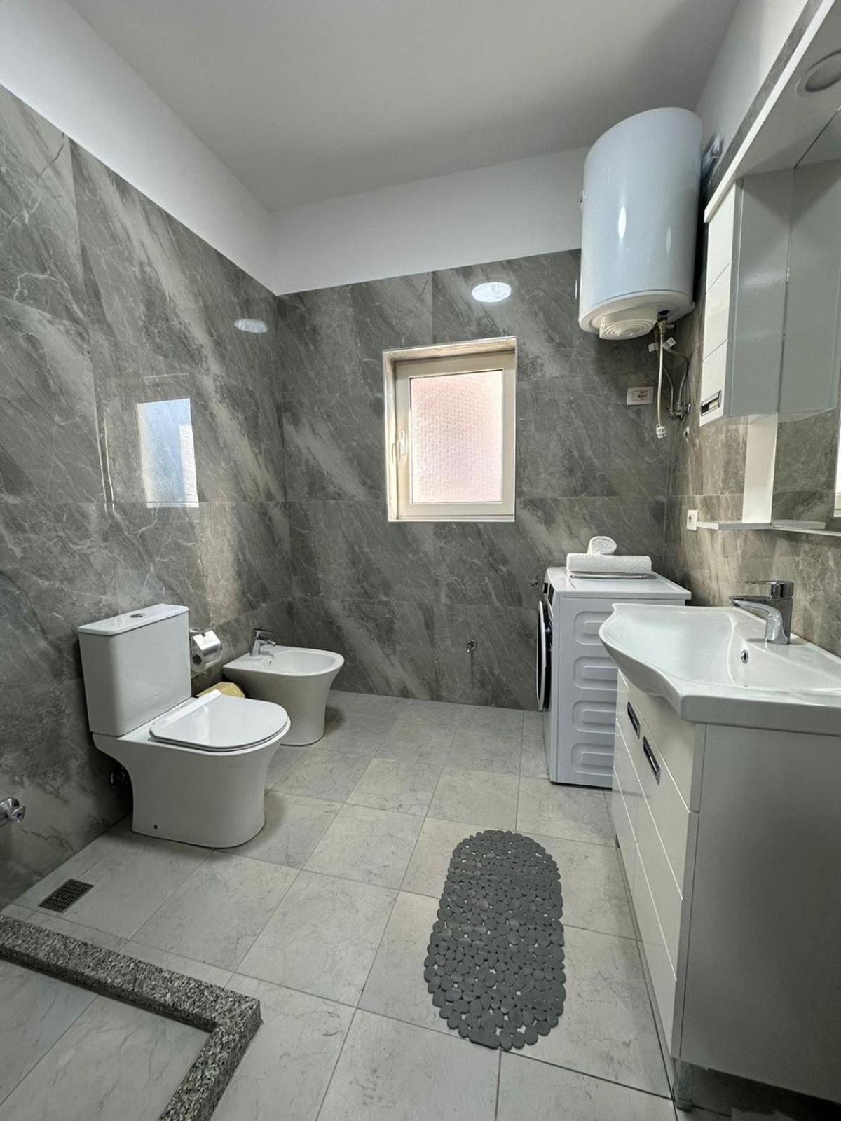 Xhiro N'Shkoder Apartments المظهر الخارجي الصورة